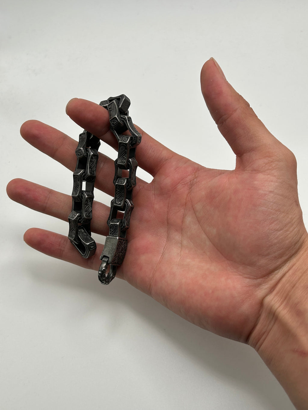 316L Stainless Steel Engraved Bar Link Bracelet - 13mm