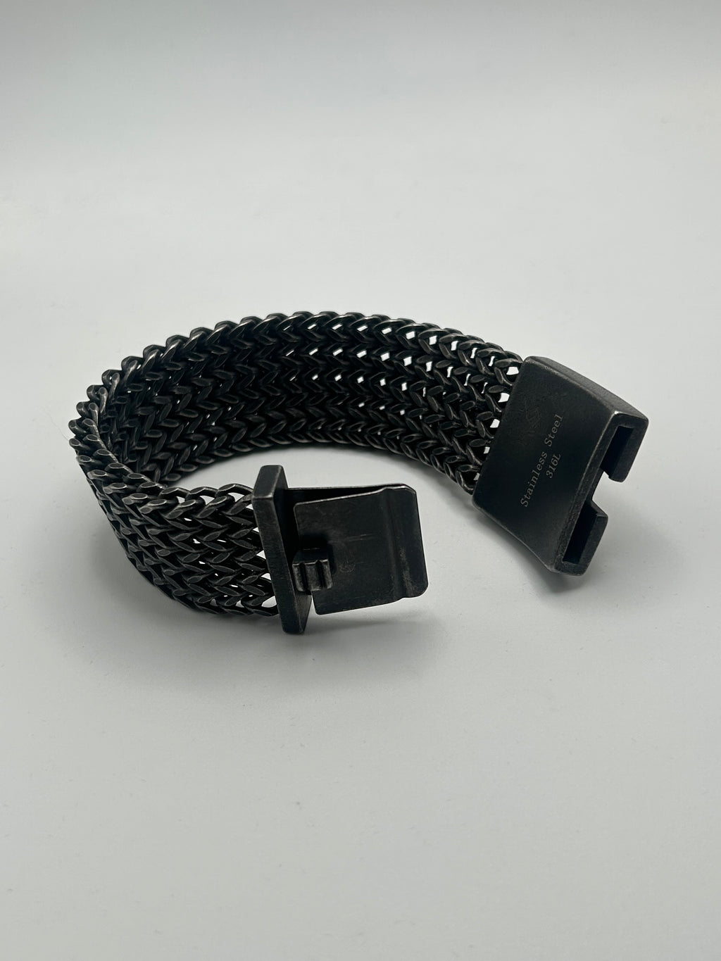 316L Stainless Steel Monster Chainmail Link Bracelet 30mm - 100+ Gram Reserve