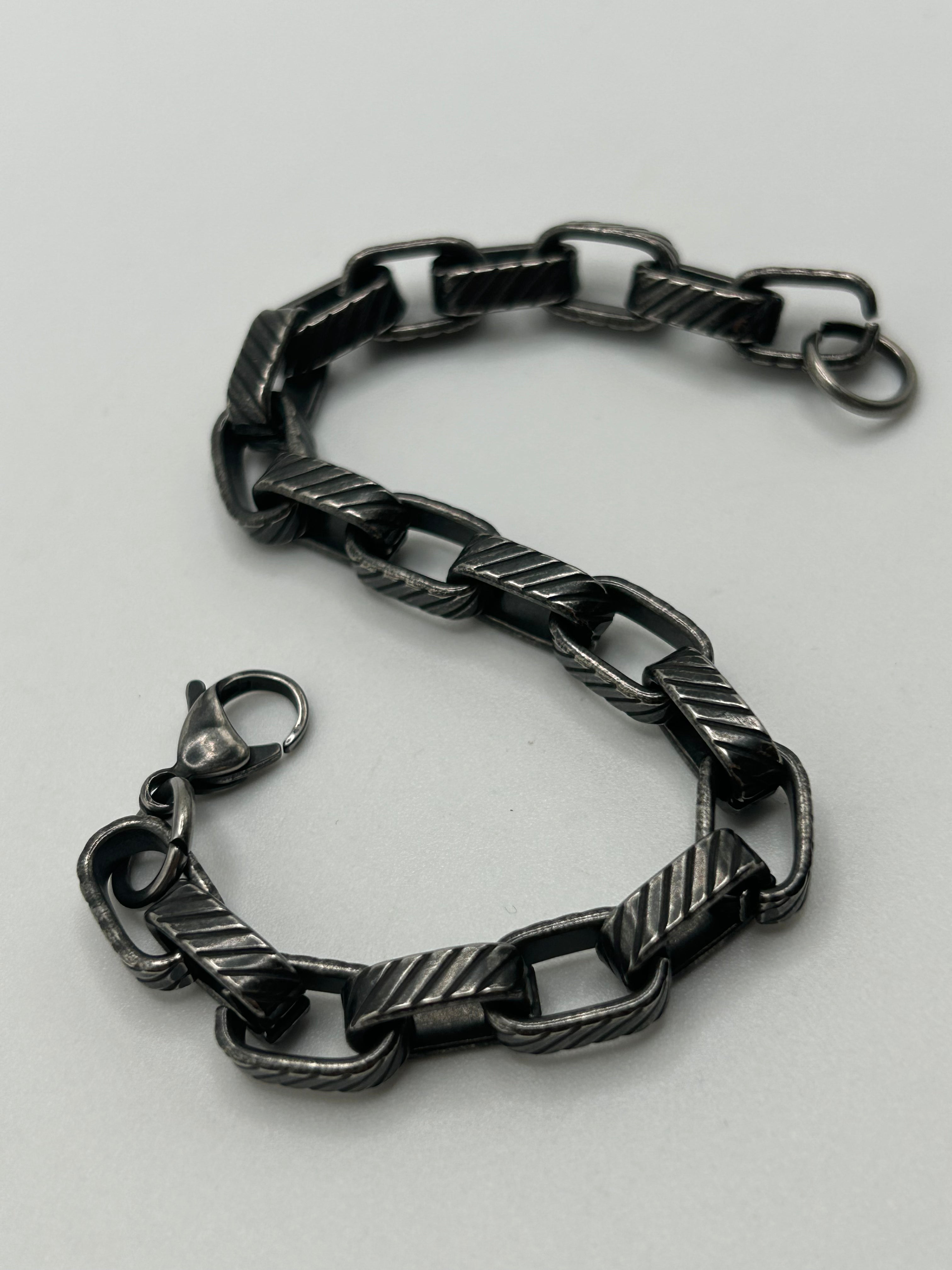 316L Stainless Steel Twisted Bar Link Bracelet - 8mm