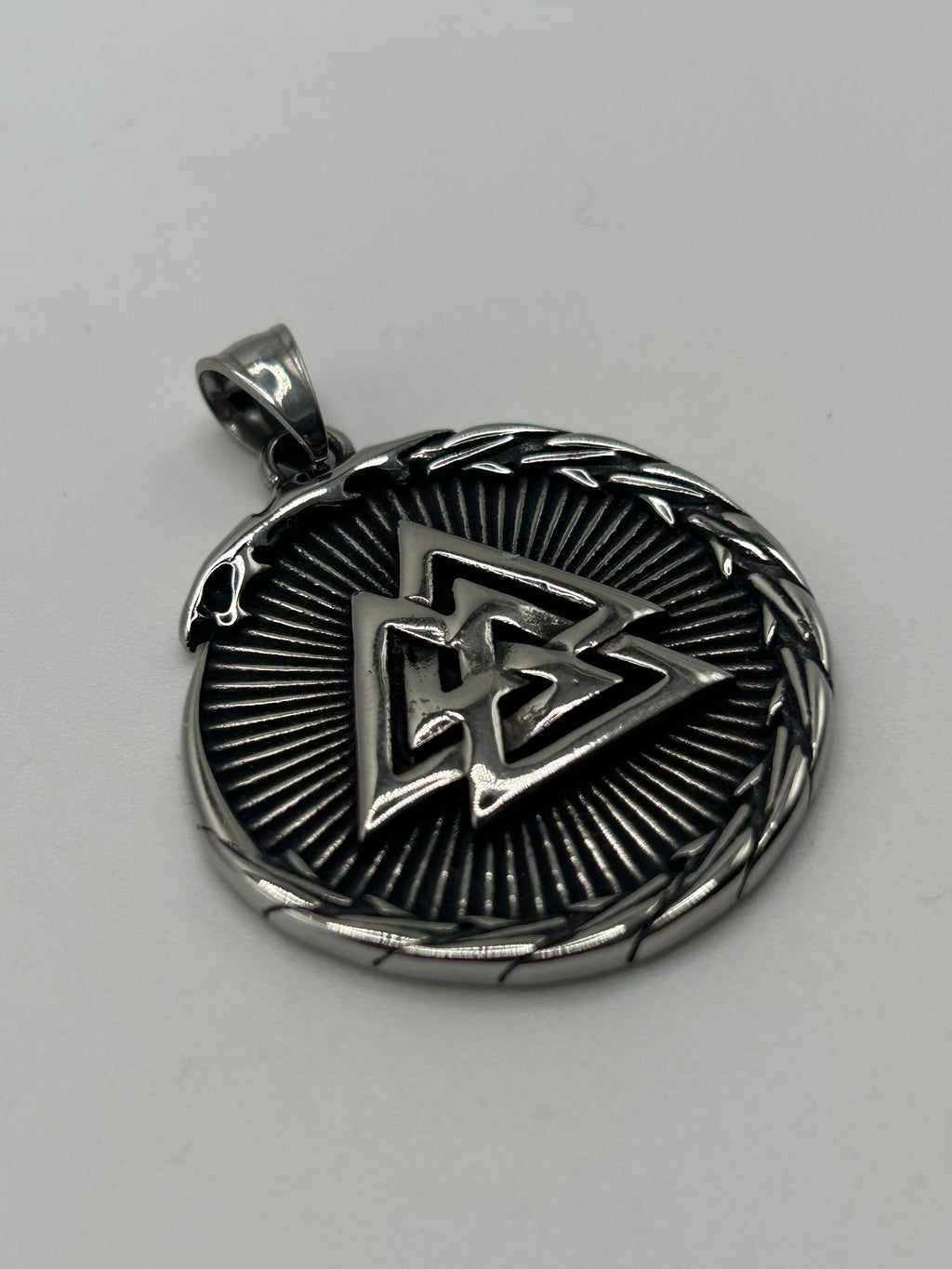 316L Stainless Steel Circle Valknut Pendant - Relic Series